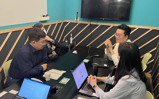 전문가 미팅 당시 모습, 출처: IT동아