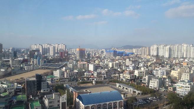 올해 네번째로 광주·전남지역 청년·신혼부부를 위한 매입임대주택 56가구가 공급된다.광주광역시 동구 전경/사진=머니S DB.