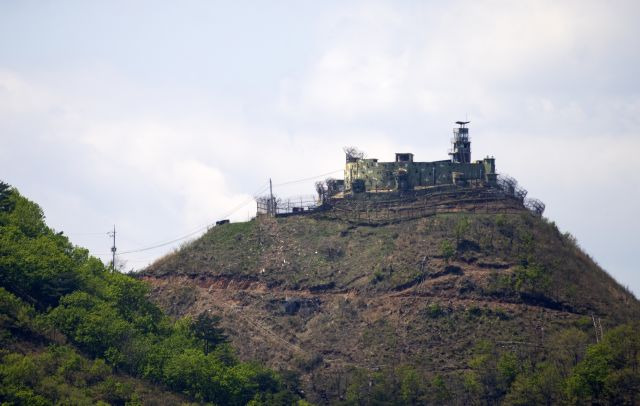 금강산전망대에서 바라본 보존GP(감시초소). 연합뉴스