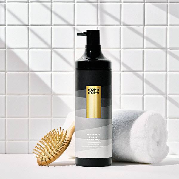 모다모다 프로체인지 블랙샴푸. [사진 출처 = 모다모다]