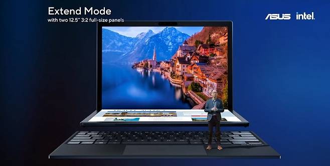 ASUS의 젠북 17 폴드 OLED. [ASUS 유튜브]