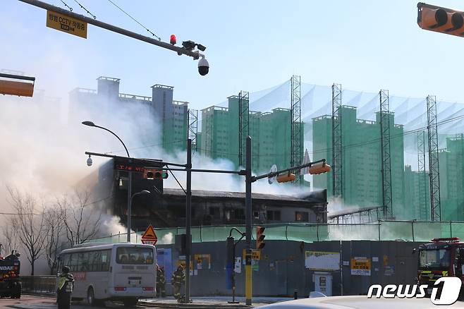 화재 현장 모습.(경기도소방재난본부 제공)© 뉴스1