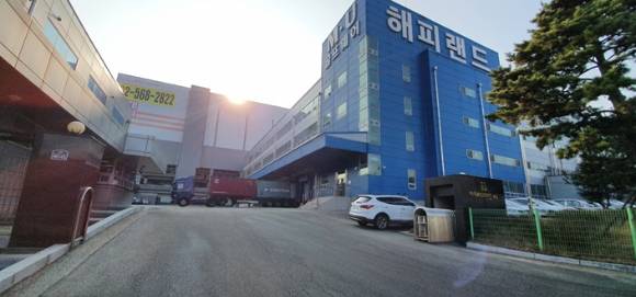 13일 메테우스자산운용은 광주시에 위치한 해피랜드 물류센터를 매입하는 매매계약을 체결했다고 밝혔다. 사진은 광주시 진우리 해피랜드 물류센터. [사진=메테우스자산운용]