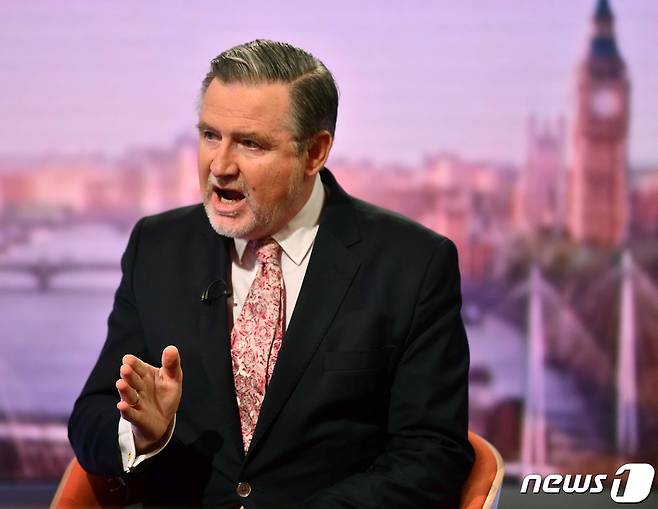 배리 가디너 노동당 의원이 2019년 6월 9일(현지시간) 영국 런던에서 열린 BBC TV쇼에 출연하고 있다. © 로이터=뉴스1 © News1 김지현 기자
