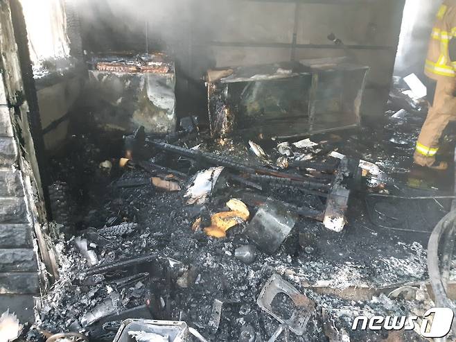 화재현장.(부산소방재난본부 제공) © 뉴스1