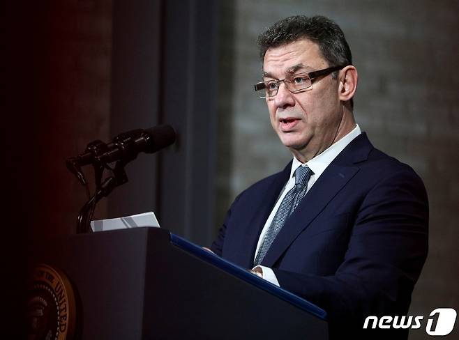 앨버트 불라 화이자 회장. © 로이터=뉴스1 © News1 정윤영 기자