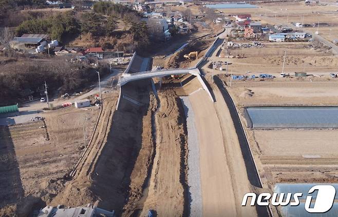 함안군은 2022년 하천공사를 본격 추진한다. 사진은 도음1교 전경(함안군 제공)© 뉴스1