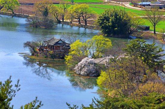 경남 밀양시 위양못.[이미지출처=밀양시]