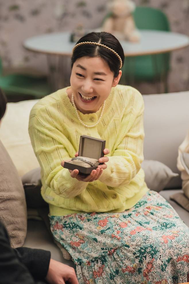 라미란, '내과 박원장' 공개 DDAY..라미란표 코믹 기대↑