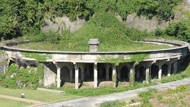 (사진=사도광산 홈페이지, 연합뉴스)