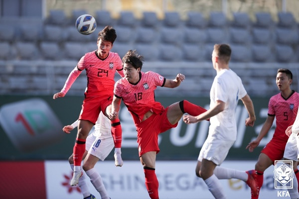 김건희(18번) / 사진=대한축구협회 제공