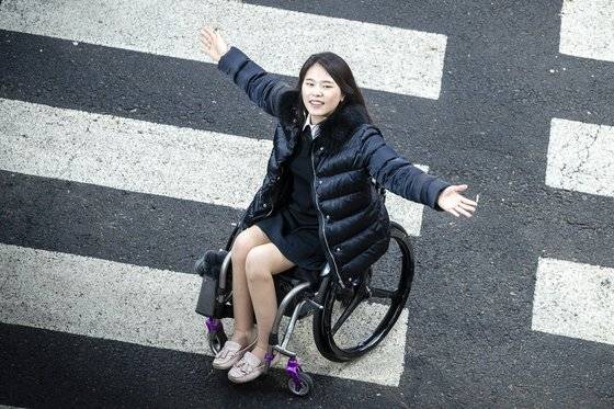 장지혜 회계사가 23일 오전 서울 용산역 인근에서 중앙일보와 인터뷰를 하고 있다. 장진영 기자 / 20220123