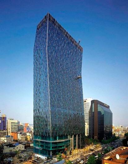SK텔레콤 을지로 사옥. [사진제공 = SK텔레콤]