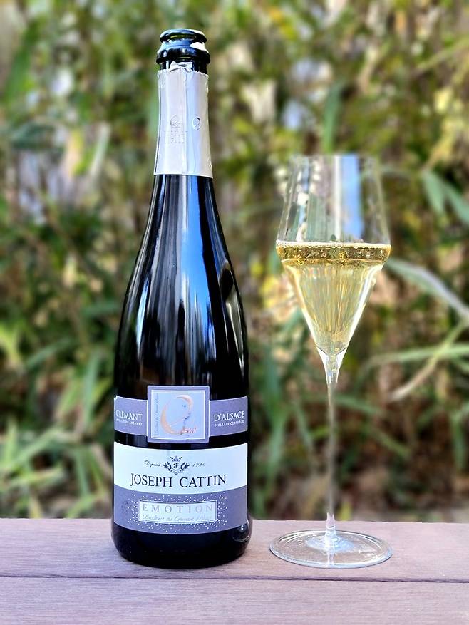 조셉 까땅 에모션 크레망.