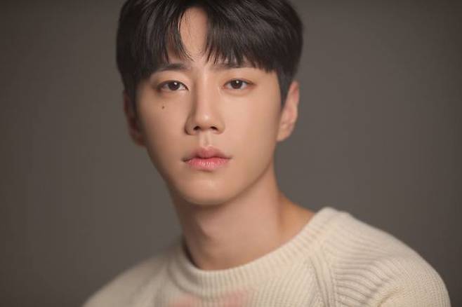 배우 이준영. 제이플랙스