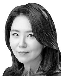 강유정 강남대 교수·영화평론가