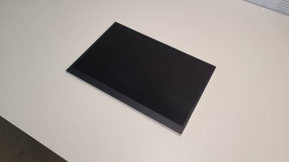 LG전자가 내놓은 포터블 모니터 'LG 그램+view' [사진=강경주 기자]