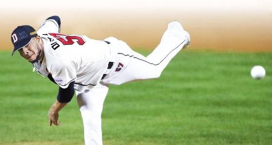 지난해 정규시즌 MVP를 수상했던 두산 베어스 아리엘 미란다가 올 시즌을 앞두고 입국 일정을 확정했다. 사진=김민규 기자 kim.mingyu@joongang.co.kr