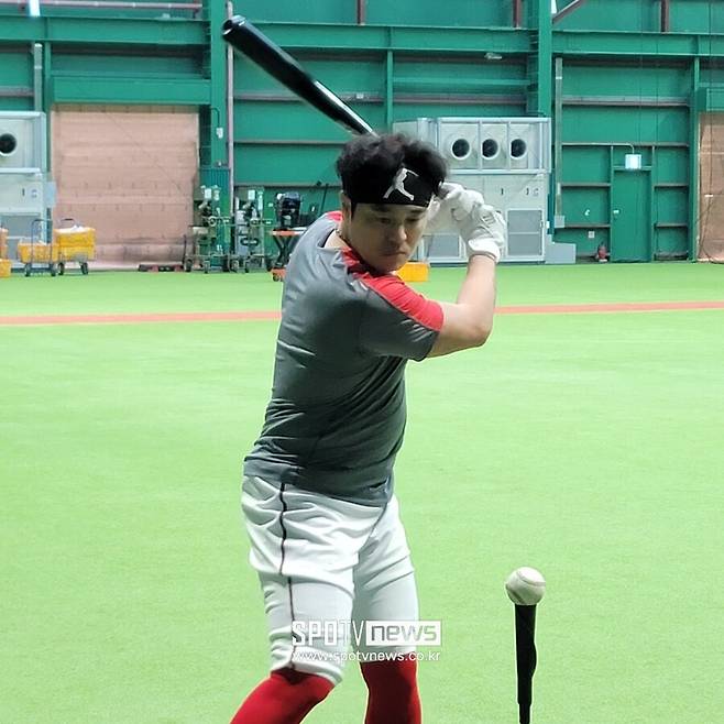 ▲ 수술 후 첫 타격훈련에 들어간 SSG 추신수 ⓒSSG랜더스