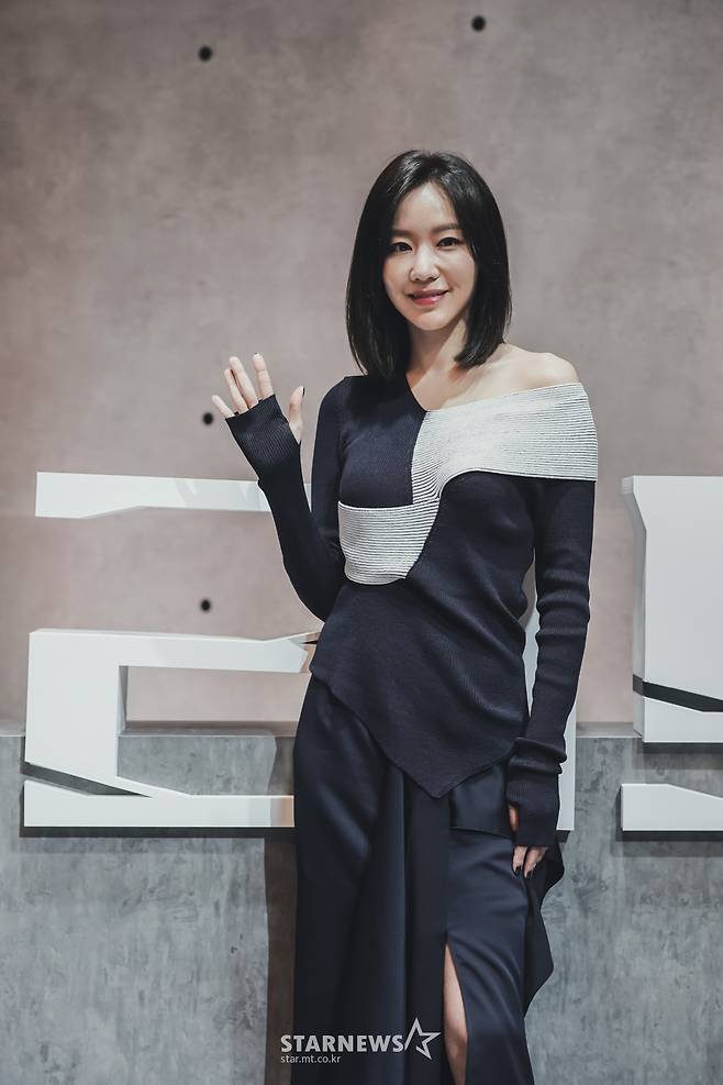 김아중 '그리드, 기대하세요'[★포토]