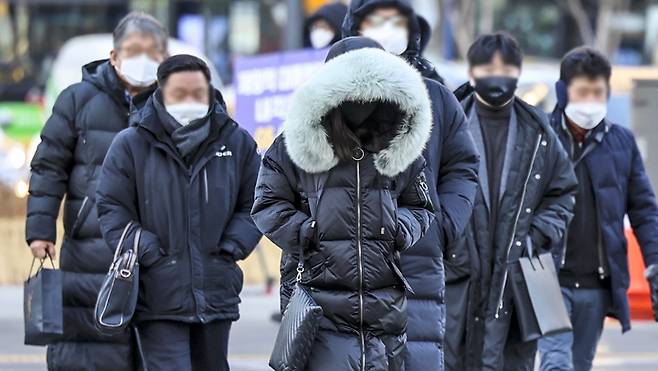 전국 영하권 추위 계속…전라·제주 등에 눈 소식 [연합뉴스 자료사진]