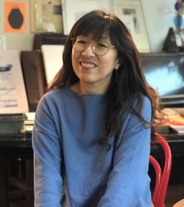 이수지 작가의 그림책 '여름이 온다'가 올해 볼로냐 라가치상 픽션 부문을 수상했다고 출판사 비룡소가 23일 밝혔다. 사진은 이수지 작가.