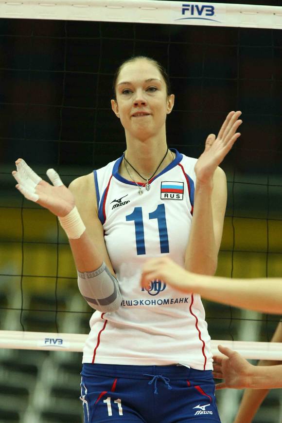 러시아 여자배구 '레전드' 중 한 명으로 평가받는 가모바가 자국의 우크라이나 침공과 관련해 부끄럽고 창피한 일이라고 SNS를 통해 비판했다. [사진=국제배구연맹(FIVB)]