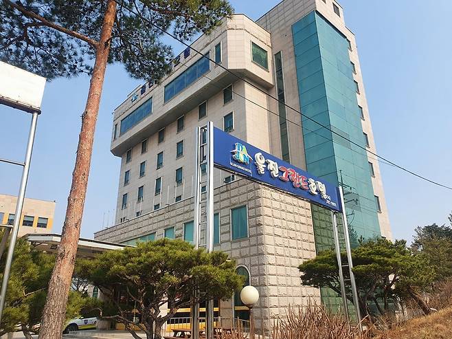 이재민·산불진화대원 숙박비 할인해주는 울진그랜드호텔 [촬영 손대성]