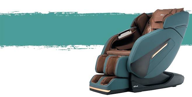 포레스트그린 색상의 휴테크 안마의자