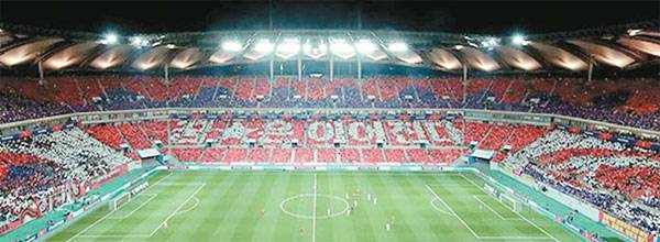 2018년 우루과이와의 친선 A매치에서 진행됐던 카드섹션. [사진 제공 = 대한축구협회]