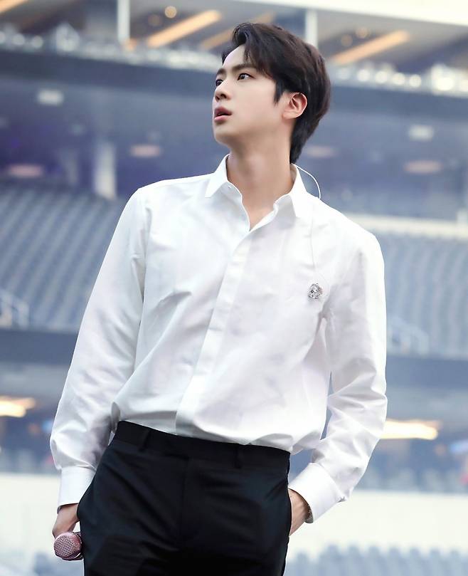 'JIN스타 갬성' 방탄소년단 진 인스타그램 팔로워 3100만 돌파