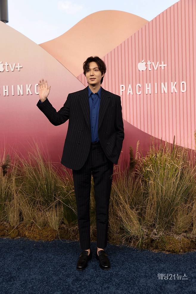 사진 : 펜디 2022 봄/여름 컬렉션 룩, '파친코(Pachinko)' 글로벌 프리미어. 펜디 앰버서더 배우 이민호