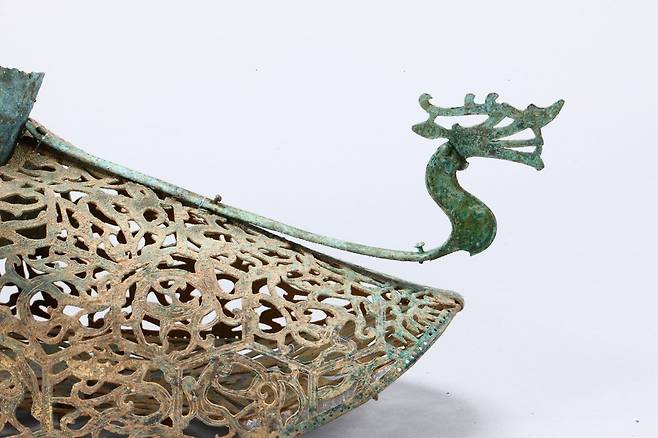 나주 정촌고분 금동신발 용머리 장식 [문화재청 제공=연합뉴스 자료사진. 재판매 및 DB 금지]