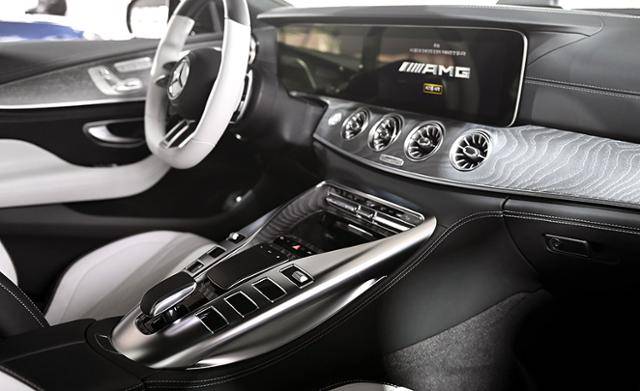 메르세데스-AMG GT 43 4Matic+ 시승기