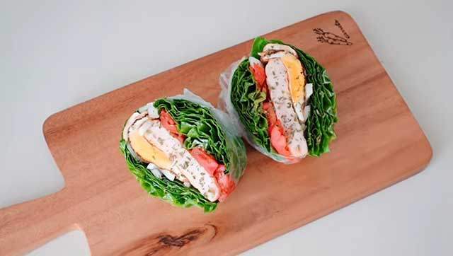 탄수화물인 빵 대신 채소로 겉을 감싸서 먹는 ‘언위치(un-wich)’가 인기다./사진=유튜브 캡처