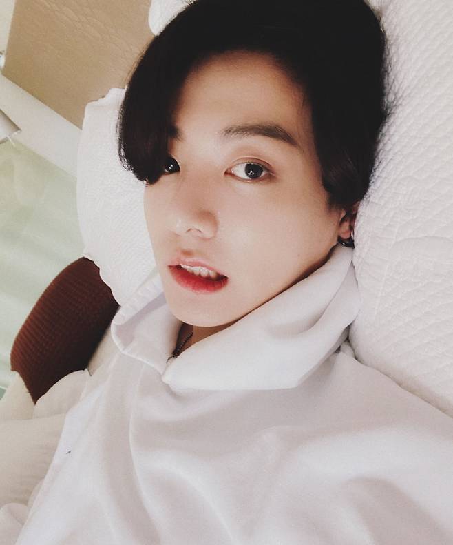 방탄소년단 정국 인스타 영상 속 'Winter Blossom' 멜론 실검 1위→뎁트 "정말 팬..감사하고 응원합니다"