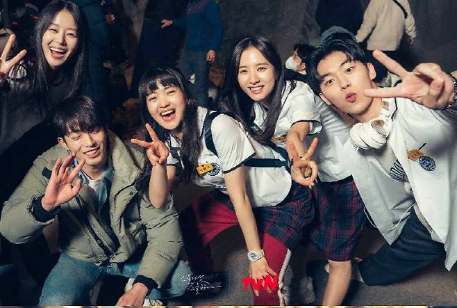 ‘스물다섯 스물하나’ 스틸컷(사진=tvN)