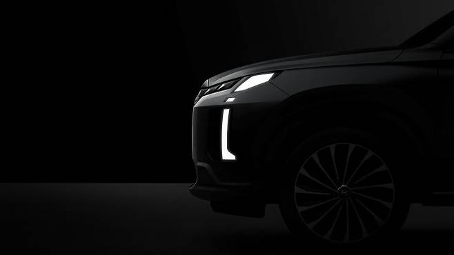 현대자동차가 플래그십 대형 SUV 팰리세이드의 부분 변경 모델인 더 뉴 팰리세이드의 티저 이미지를 7일(목) 최초 공개했다. (사진=현대차)