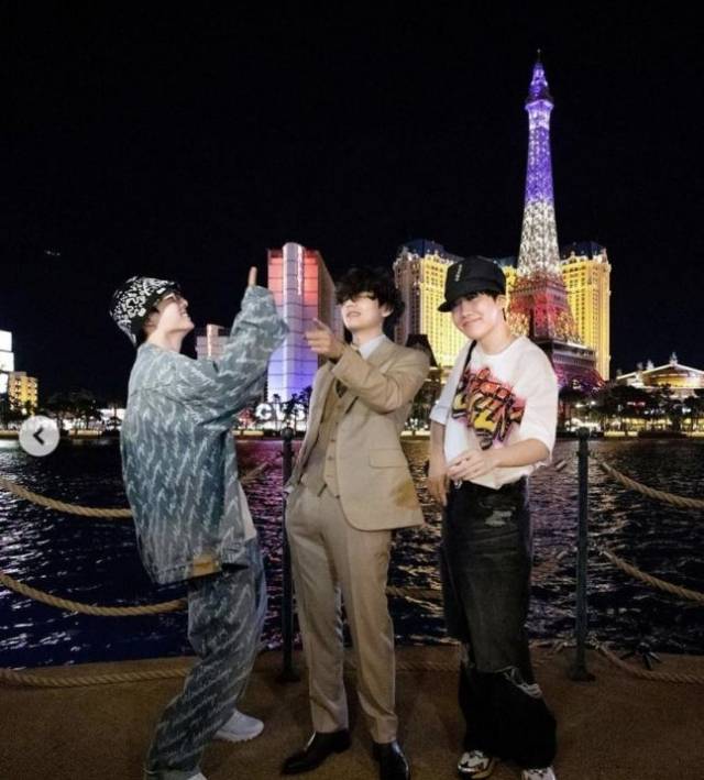 7일(현지시간) 방탄소년단이 미국 라스베이거스 벨라지오 호텔에서 야경 분수쇼를 즐겼다. / 사진=벨라지오 호텔 인스타그램 캡처