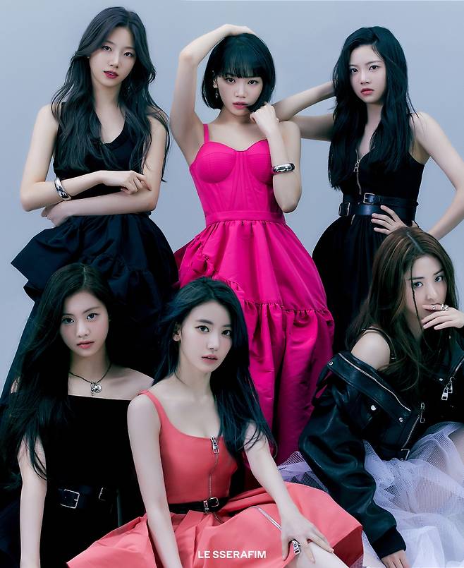 'PERFECT VISUAL' 르세라핌, 6인 단체 사진 최초 공개
