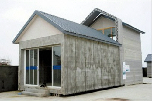 중국 윈선사가 3D프린팅 건축 기술로 제작 중인 주거용 건축물.   특허청 제공(사진 출처 winsun3d.com)