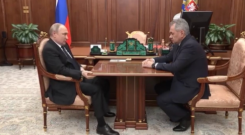 21일(현지시간) 푸틴 대통령과 세르게이 쇼이구 러시아 국방장관