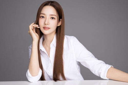 배우 박민영이 MK스포츠와 인터뷰를 진행했다. 사진=후크엔터테인먼트