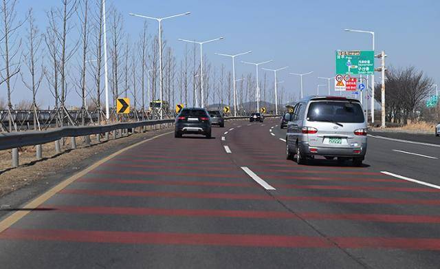 쌍용 렉스턴 스포츠 칸 자유로 연비