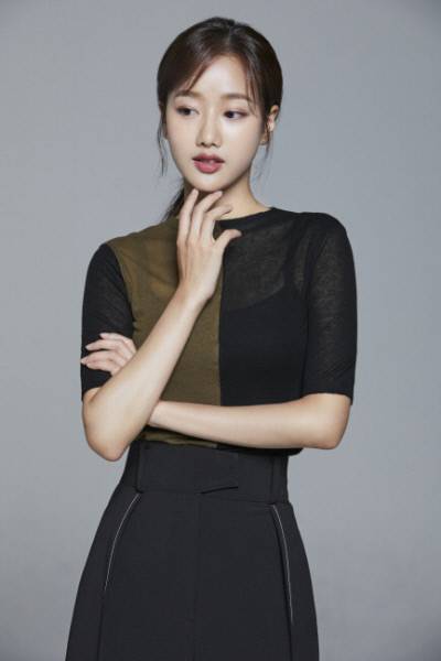 걸그룹 에이프릴 출신 이나은. 경향DB 제공