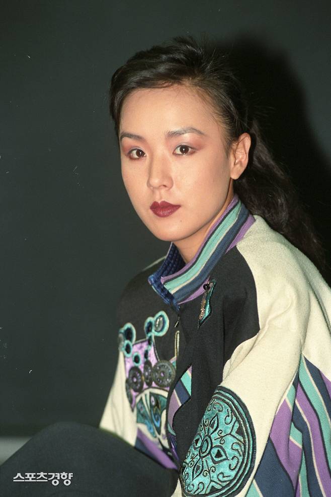 젊은 시절부터 한국영화계를 이끌었던 배우 강수연, 사진|경향DB