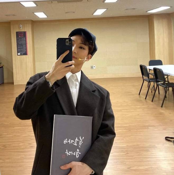 악극 ‘불효자는 웁니다’에 출연 중인 양지원