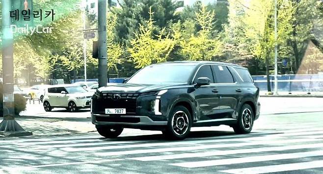 데일리카가 직접 포착한 현대차 팰리세이드 페이스리프트 주행 모습