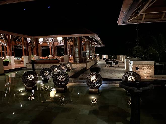 샹그릴라 보라카이 리조트 로비.  /사진= 강예신 여행+ 기자