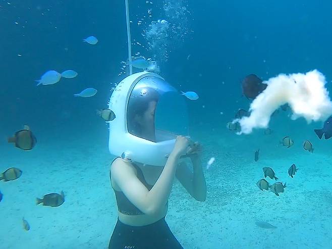 헬멧 다이빙.  /사진제공= 아리랑TV